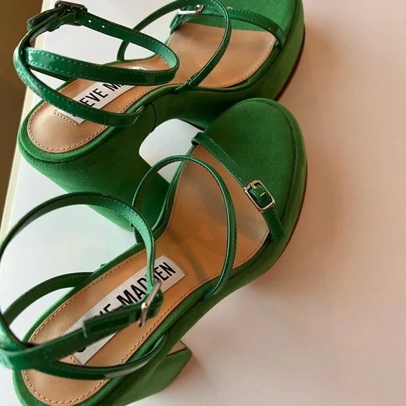 Steve Madden “Erica” Platform Shoes - Picture 5 of 5